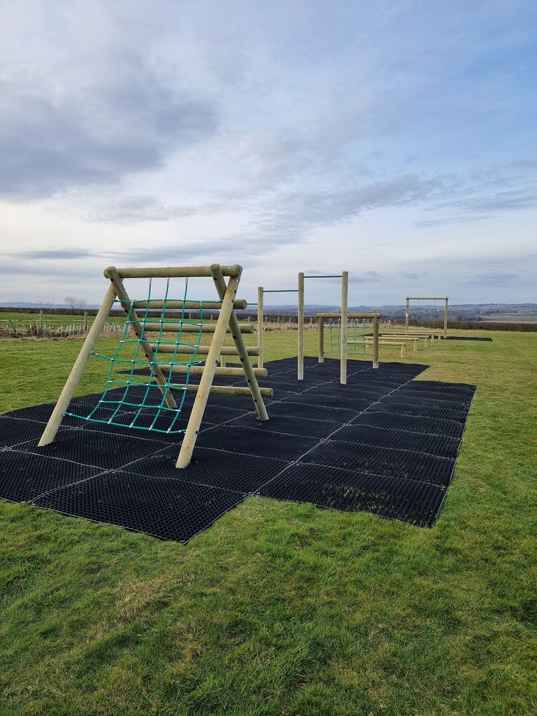 [TT-GMS001-22] Rubber Grass Mat 22mm 1m x 1.5m